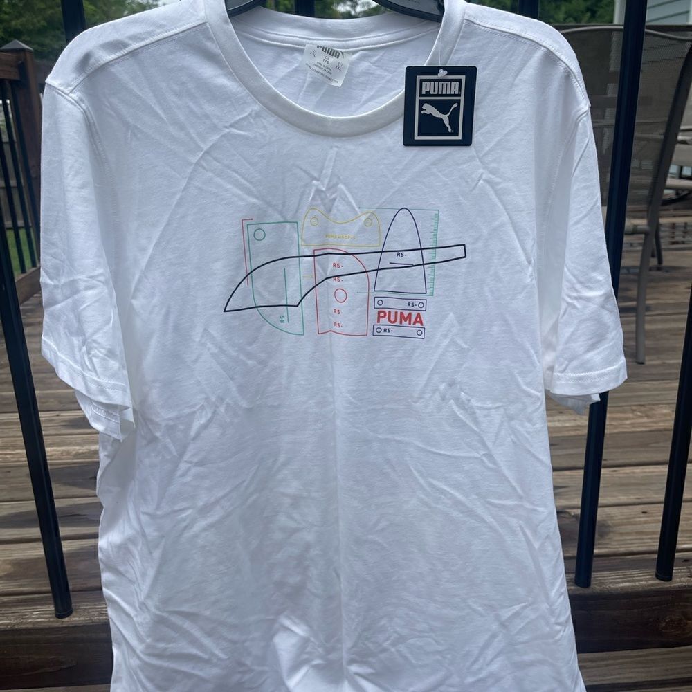 Puma nwt graphic tee shirt